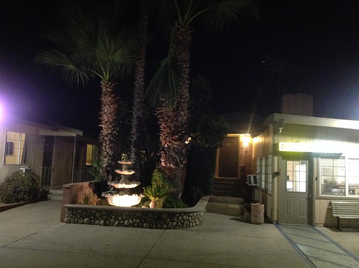 Elsinore Hotsprings Motel Lake Elsinore Exterior photo